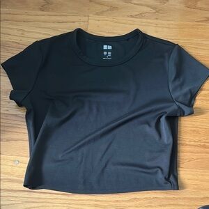 Uniqlo Black Crop Top